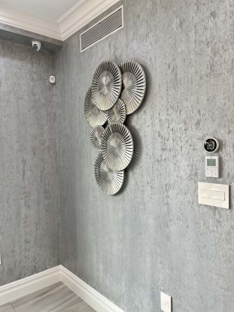 Silver Textured Finish Applied to Dining Room Walls