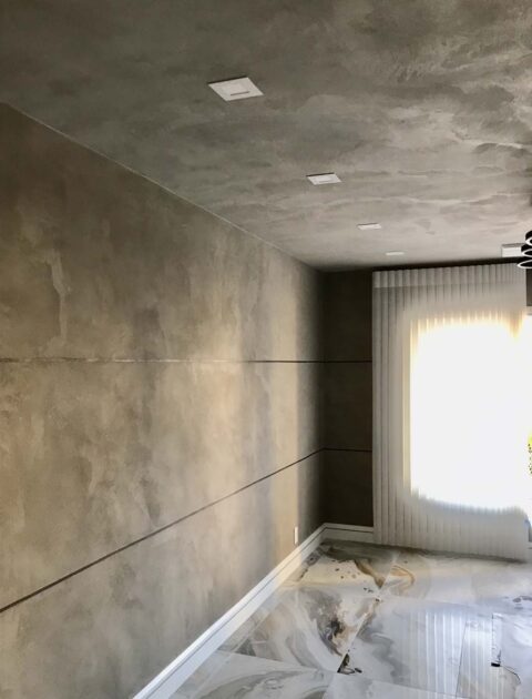 Limestone Custom Finish on Ceiling & Walls